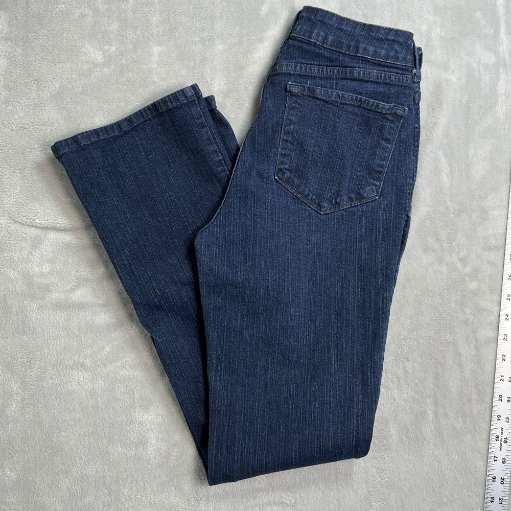 NYDJ Women's Jeans sz8 Lift & Tuck Dark Wash Bootcut Stretch Casual Classic EUC